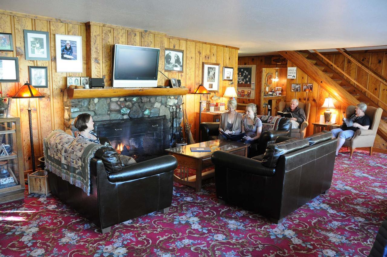 Morrisons Rogue River Lodge Merlin Esterno foto