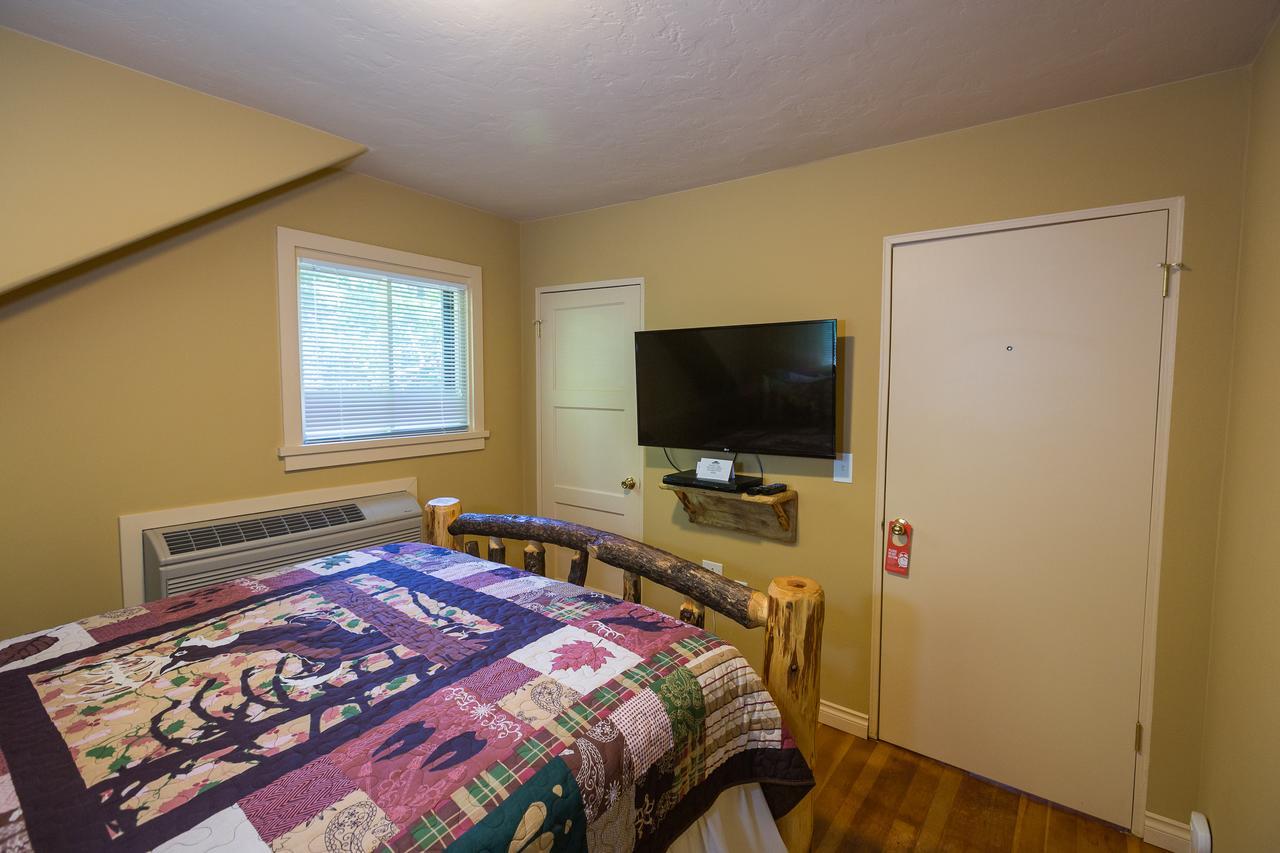 Morrisons Rogue River Lodge Merlin Esterno foto