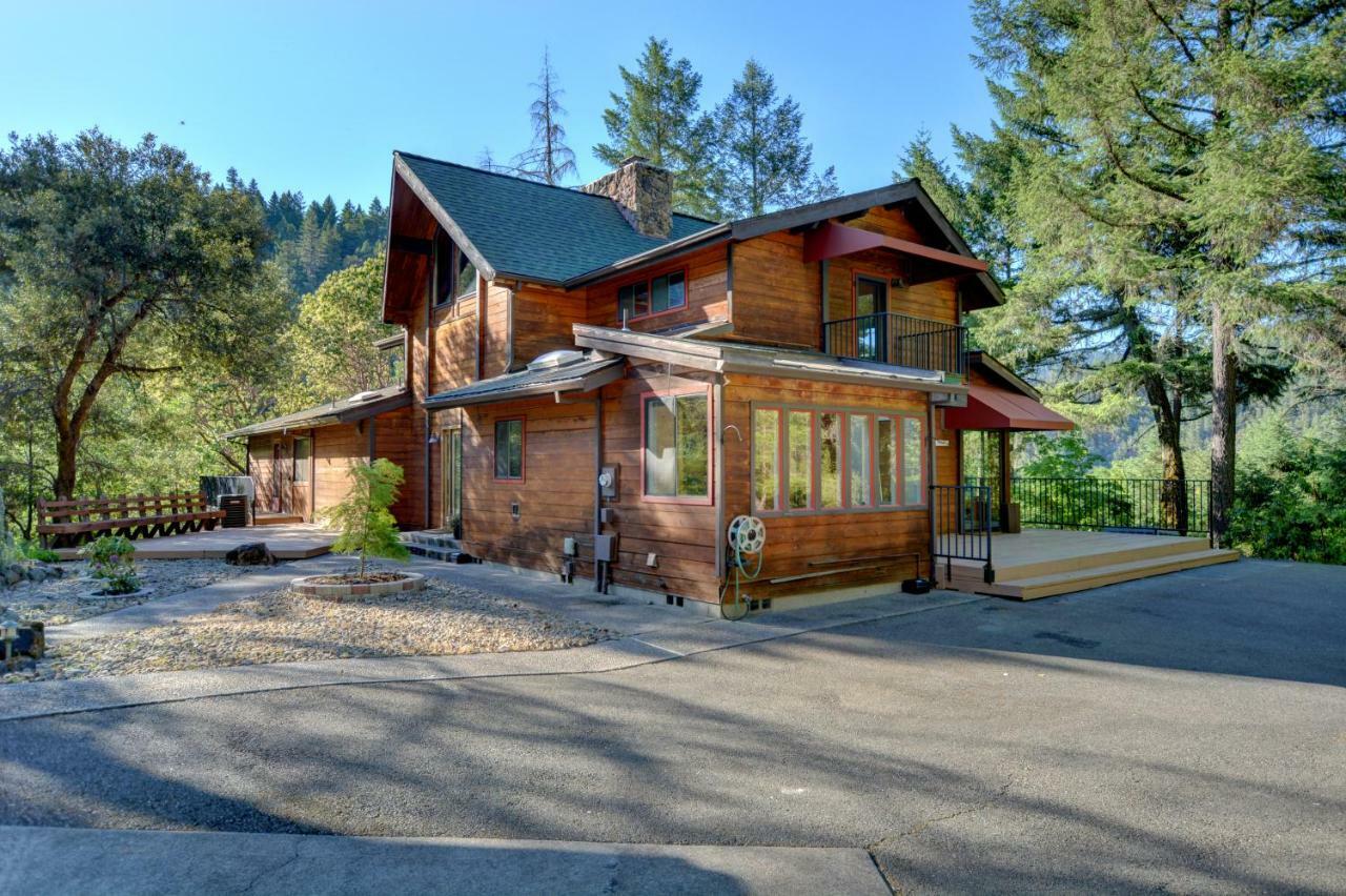 Morrisons Rogue River Lodge Merlin Esterno foto