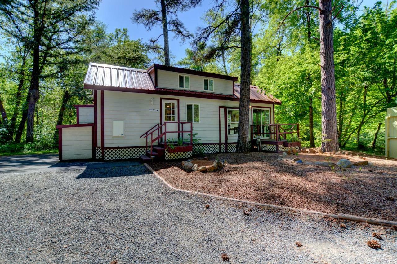 Morrisons Rogue River Lodge Merlin Esterno foto