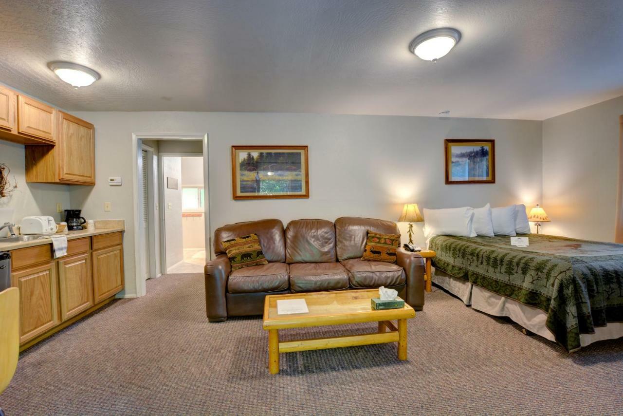 Morrisons Rogue River Lodge Merlin Esterno foto